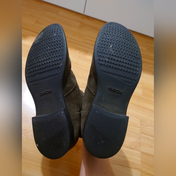 Geox Chelsea boots - Picture 2 of 3